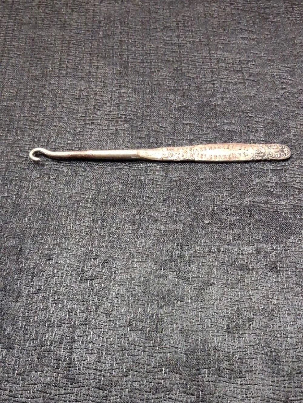 Antique Silver Tone Boot Button Crochet Hook with Decorative Handle